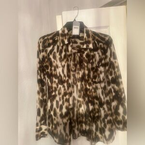 Stylish Guess Leopard Print Blouse